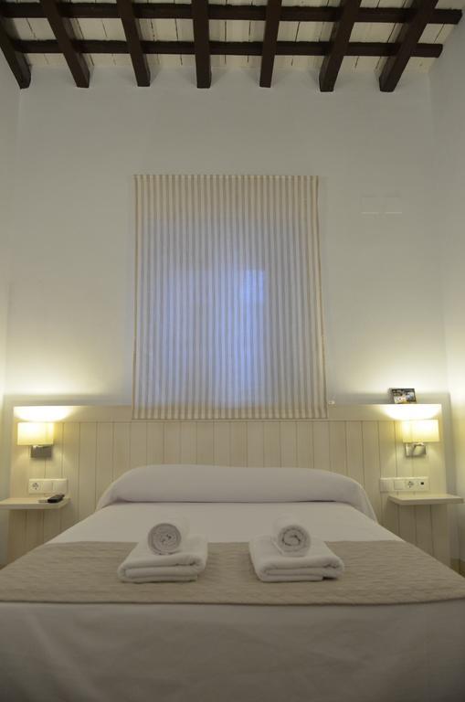 Hostal La Fonda Кониль-де-ла-Фронтера Экстерьер фото
